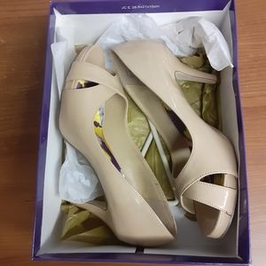 Nude peep toe heels